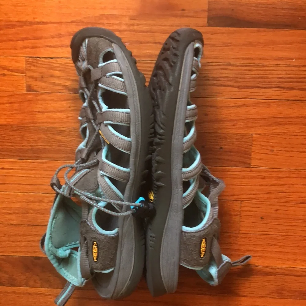 Keen Newport Sandals sz 9